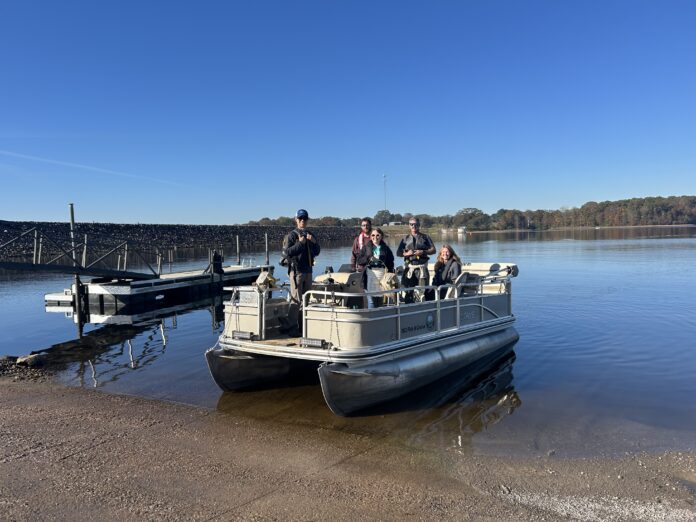 A clean-up crew departs to spend the morning on the Duck River Reservoir. (Anabelle Howze/The Cullman Tribune)