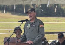Heroism of the A-1 Skyraiders: Col. John Casper’s story highlight of Cullman Veterans Day Celebration Retired U.S. Air Force Col. John Casper speaks at the Cullman Veterans Day Celebration on Saturday, Nov. 1, 2025. (Gauge Day/The Cullman Tribune)