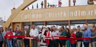 Christkindlmarkt open for the season The ribbon was cut Thursday, Nov. 20, 2025, officially opening the 2025 Cullman Christkindlmarkt. (Chasady Woods/The Cullman Tribune)