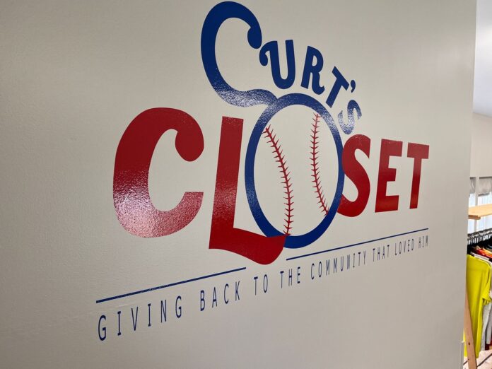 curts-closet