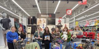Cold Springs High FCCLA spreads holiday cheer