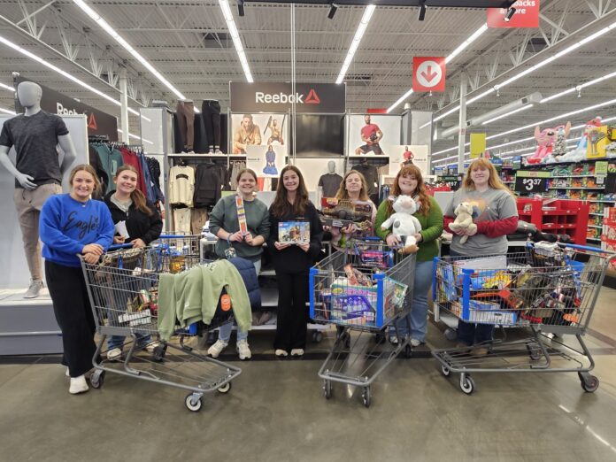 2025 Christmas Angels buying gifts. (1)