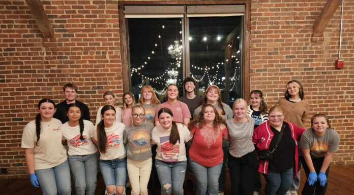 FCCLA students lead in service at the Farm-City Banquet