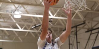 PREP BASKETBALL: Addison girls fall 55-27, boys win 60-48 at Lynn