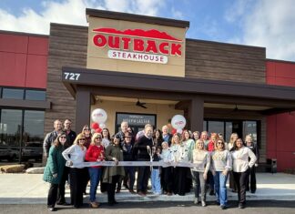 Outback opens in north Cullman The ribbon was cut on the brand-new Outback Steakhouse in north Cullman on Wednesday, Dec. 10, 2025. (Lauren Estes/The Cullman Tribune)