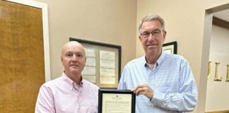 City of Cullman recognizes Steve Cummings for service Steve Cummings (left) and Cullman Mayor Woody Jacobs (right) (City of Cullman)