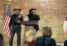 CCSO hosts sponsor dinner ahead of this weekend’s rodeo The Cullman County Sheriff’s Office hosted its annual rodeo sponsor dinner on Tuesday night, Dec. 9, 2025, at Cotton Creek Warehouse, ahead of this weekend’s Cullman County Sheriff’s Office Jimmy Arrington Memorial Rodeo. (Lauren Estes/The Cullman Tribune)