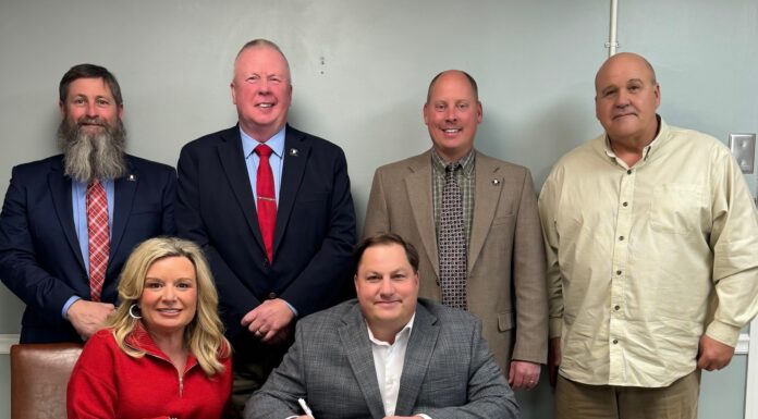 Cornelius officially qualifies to run for Cullman County revenue commissioner