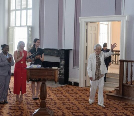 Ivey invites students to apply for 2026 Summer Internship Program