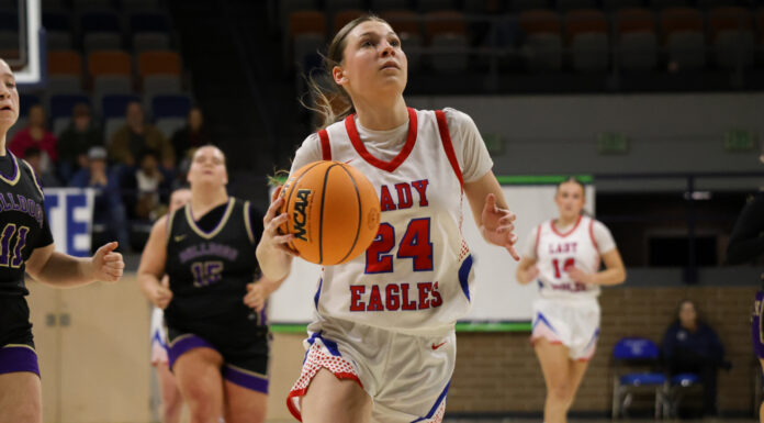 County Tournament: Robinson’s big second quarter helps propel no. 2 Vinemont to 66-34 win over no. 7 Hanceville, moves on to semifinals