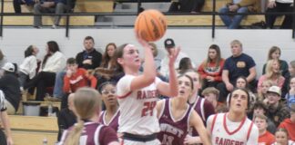 PREP BASKETBALL: No. 4-ranked Good Hope knocks off no. 8-ranked West Morgan in area finale, 53-38