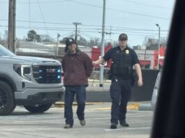 Suspects detained in stabbing incident An unidentified suspect was detained at the Hardee's a short distance from Publix. (Lauren Estes/The Cullman Tribune)