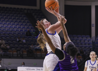 PREP BASKETBALL: Lady Eagles avenge ’25 playoff loss to Decatur Heritage with a 57-14 thrashing to advance to Elite Eight