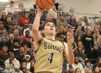 PREP BASKETBALL: Cullman outlasts Hazel Green 55-53 to move on to Regionals for fourth time in five years