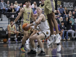 PREP BASKETBALL: Cullman celebrates senior night with a 62-30 rout of Hanceville