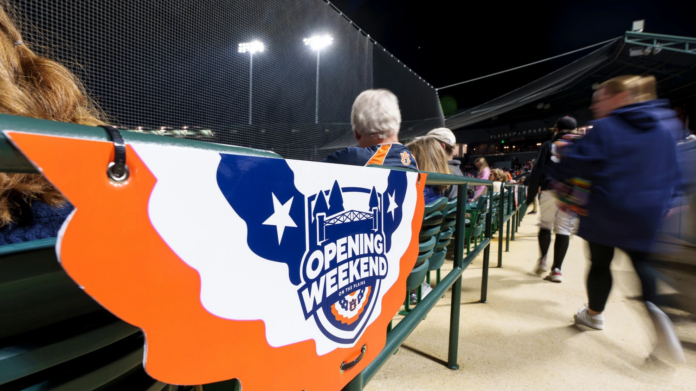 XCUXILuczWKjxGwbgAfRXzg7FvxHiHfDVAHyWQbW