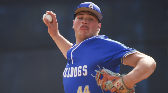 PREP BASEBALL: Bulldog bats get hot; Lake impressive as Addison takes down Dora, 12-2