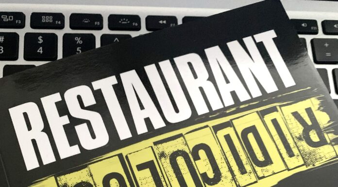 BOOK REVIEW: ‘Restaurant Ridiculous’