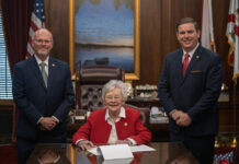 Ivey signs law opening classroom doors to Alabama veterans