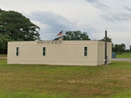 Berlin council talks early Christmas surprise