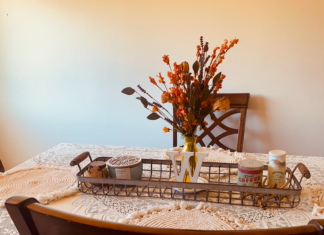 Spring thrift display ideas