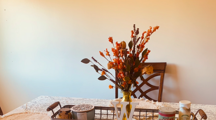 Spring thrift display ideas