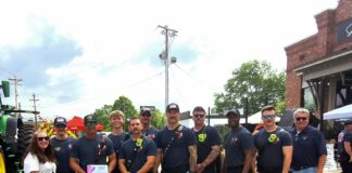 Cullman teams make pulling a tractor look easyÂ