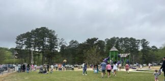 Sportsman Lake Park hosts annual Easter Egg HuntÂ