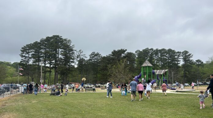 Sportsman Lake Park hosts annual Easter Egg Hunt