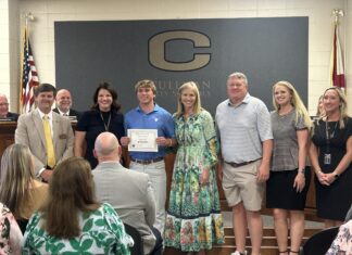 City school board spotlights students