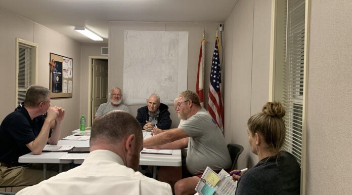 Berlin council talks farmers market, park