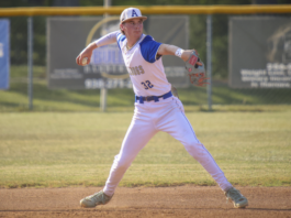 PREP BASEBALL: Addison celebrates Senior Night with a 5-1 win over Vinemont