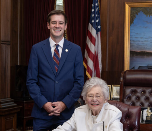 Ivey signs bill giving tax break on overtime, suspending state grocery tax May 1- June 30