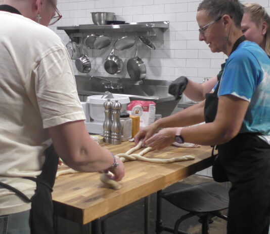 Mavens & Makers hosting pretzel-making classes