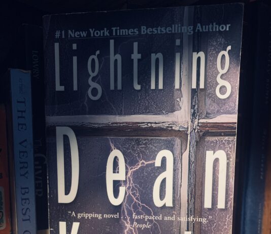 BOOK REVIEW: ‘Lightning’ by Dean Koontz