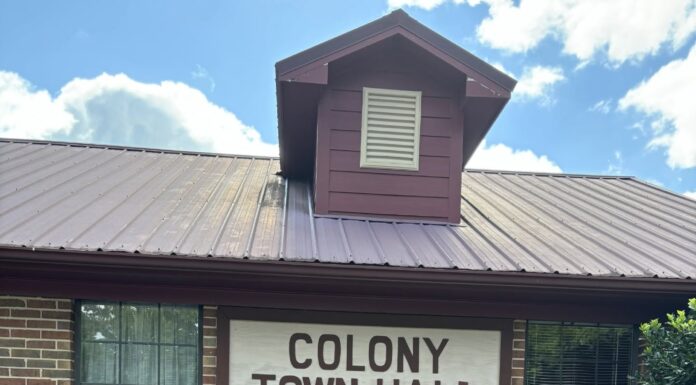 Colony council postpones clean-up event, talks grant application