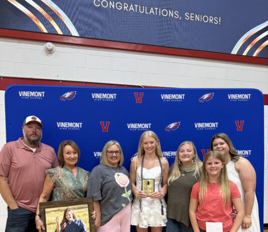 5 students receive Sydni Helms Memorial Scholarship, including Vinemont’s Jayden Friedrich