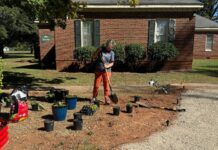 Registration open for Alabama Extension Master Gardener fall course