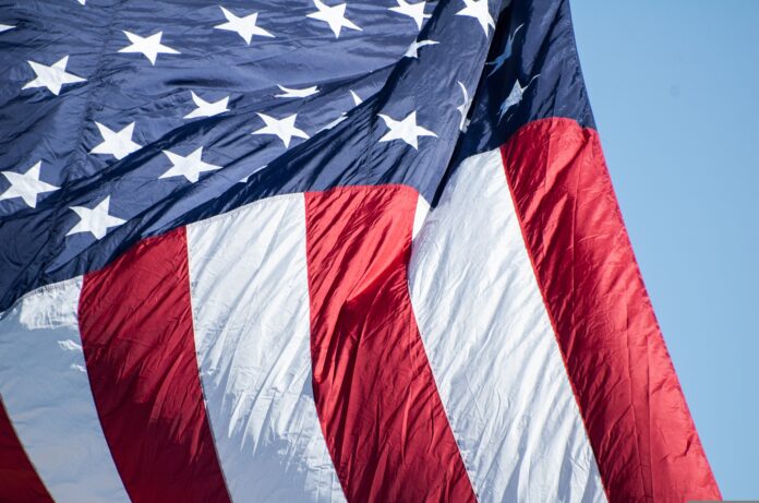 elljay-american-flag-1109397