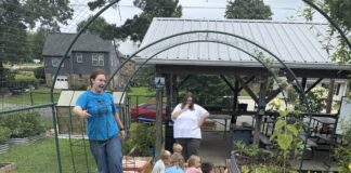 Summer is for STEM: Students learn science, engineering at East Elementary camp