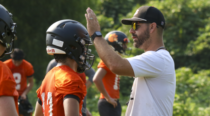 PREP FOOTBALL: Veteran QB, offensive line looking to take Meek back to the playoffs