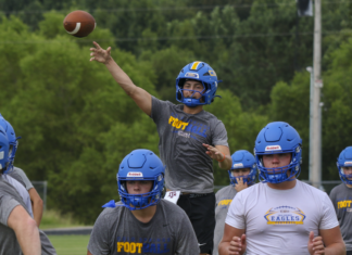 PREP FOOTBALL: Cold Springs heading into a challenging new region with a fresh quarterback and o-line
