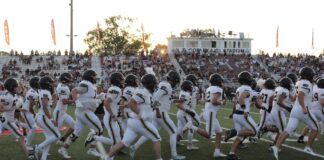 PREP FOOTBALL: Cullman falls to Boaz, 21-14, after late score
