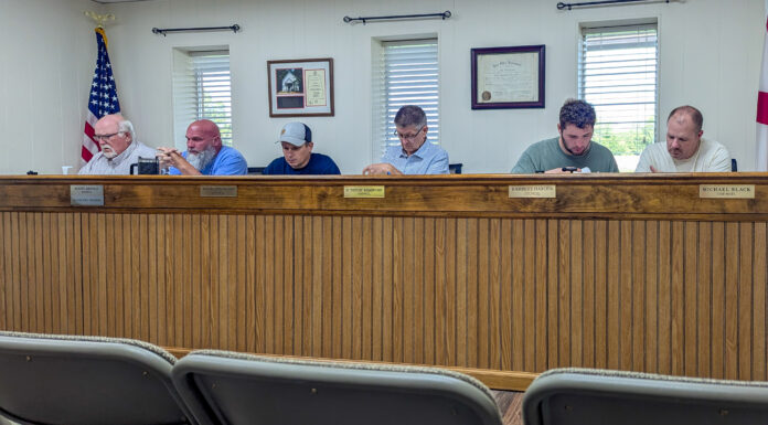 Garden City Council welcomes Animal-Angels Foundation