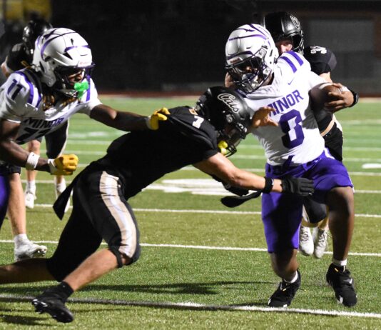 PREP FOOTBALL: Cullman wins a 27-26 overtime thriller over Minor