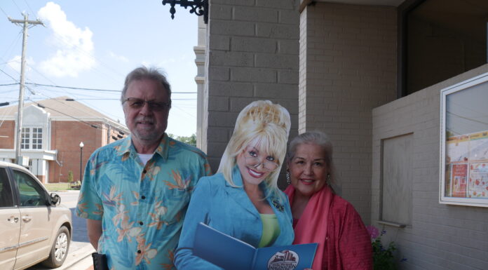 Shirley Burden Public Library celebrates Dolly Parton