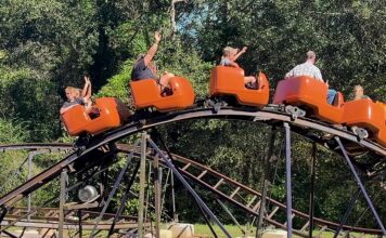 Columbus Day fun: Families pack 4D Farm for fall festival