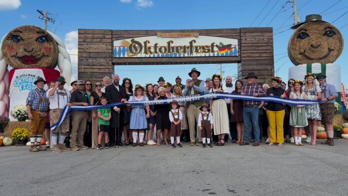 1 MAIN - Ribbon cutting at festival gate