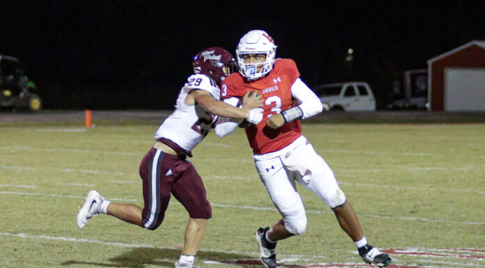 PREP FOOTBALL: West Point loses late lead in 35-31 setback at Lawrence County