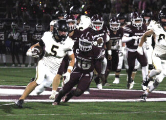 PREP FOOTBALL: Gardendale pulls away from Cullman 55-29 in region matchup